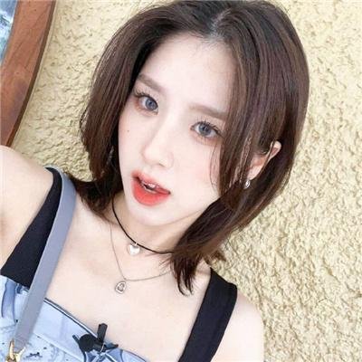 那女孩真帅